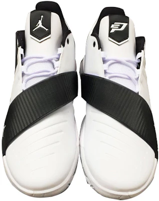 Air Jordan CP3.XI TB 'Putih Hitam' untuk Indonesia BQ2673-101 Lookbook Air Jordan CP3.XI TB 'Putih Hitam' untuk Indonesia BQ2673-101