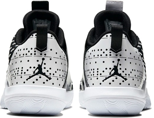 Air Jordan CP3XII PF 'Hitam Putih' CJ4275-010 Shop Air Jordan CP3XII PF 'Hitam Putih' CJ4275-010