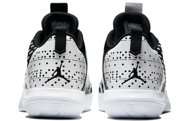 Purchase Air Jordan CP3XII PF ''Zwart Wit'' CJ4275-010
