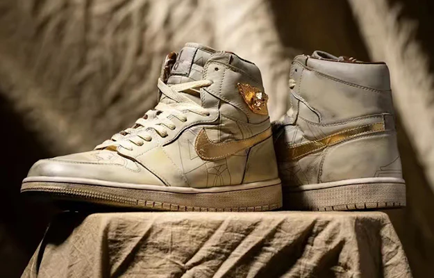 Air Jordan Custom High Top ''Osiris Or 24K'' YPDZX001 Order Air Jordan Custom High Top ''Osiris Or 24K'' YPDZX001