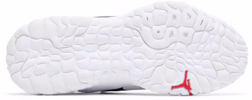 Shop Air Jordan Delta 2 '芝加哥公牛' CV8121-011