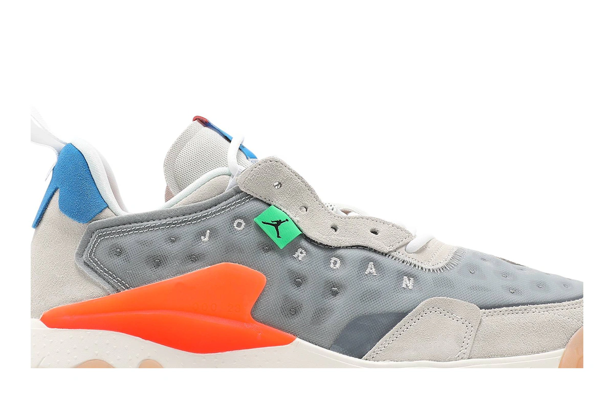 Air Jordan Delta 2 'Light Smoke Grey Total Orange'