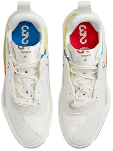 Air Jordan Delta 2 'Putih Pelbagai Warna' DJ9843-106 Shop Air Jordan Delta 2 'Putih Pelbagai Warna' DJ9843-106