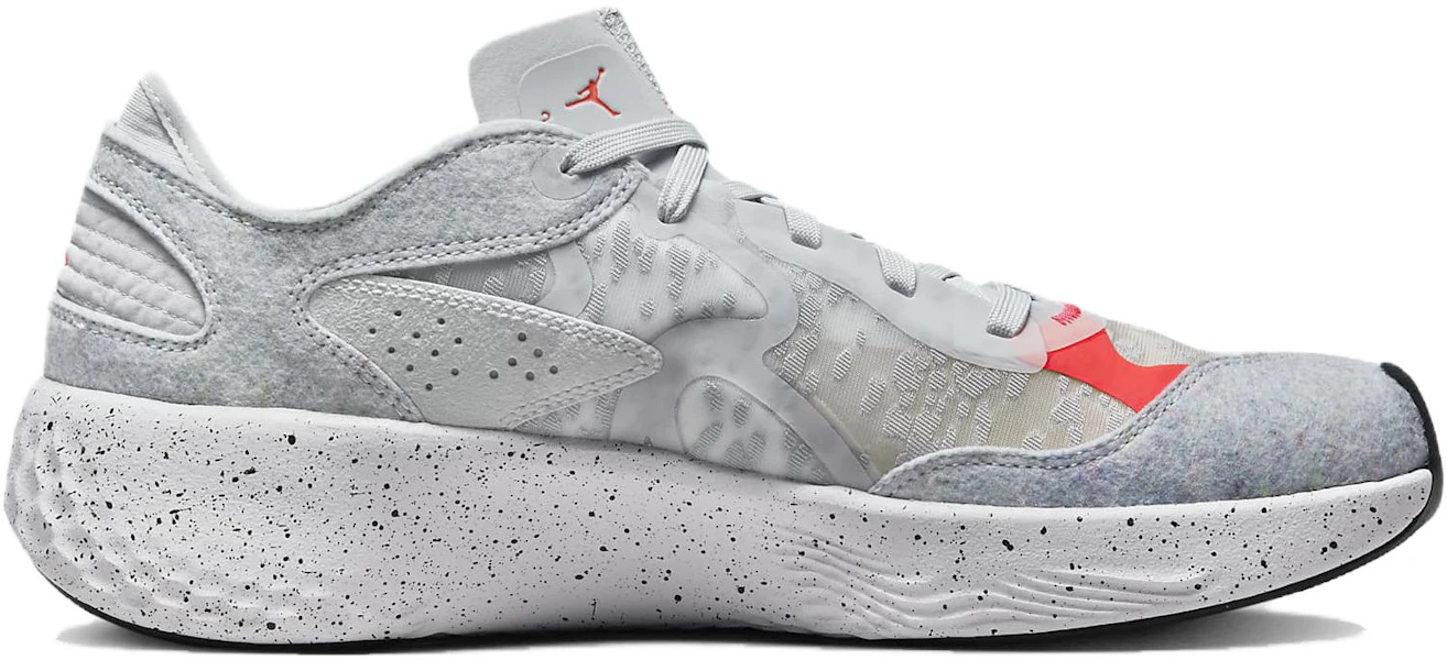 Air Jordan Delta 3 Low 'Platinum Infrared' Lelaki DN2647-002 Lookbook Air Jordan Delta 3 Low 'Platinum Infrared' Lelaki DN2647-002