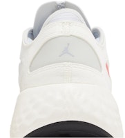 Air Jordan Delta 3 Low 'UNC ke Chicago' DN2647-100 Sizing Air Jordan Delta 3 Low 'UNC ke Chicago' DN2647-100