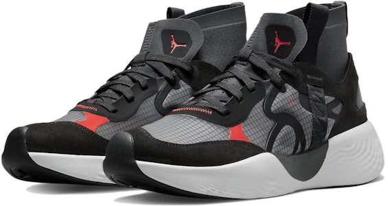 Air Jordan Delta 3 Mid 'Negro Chile Rojo' DR7614-060 Lookbook Air Jordan Delta 3 Mid 'Negro Chile Rojo' DR7614-060