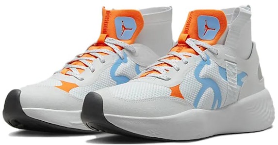 Air Jordan Delta 3 Mid 纯铂金淡蓝橙色 DR7614-004 Lookbook Air Jordan Delta 3 Mid 纯铂金淡蓝橙色 DR7614-004