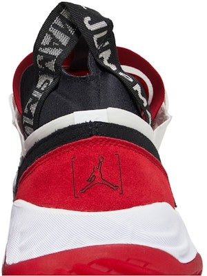 Air Jordan Delta Breathe 'Chicago' DM0978-601 Sizing Air Jordan Delta Breathe 'Chicago' DM0978-601
