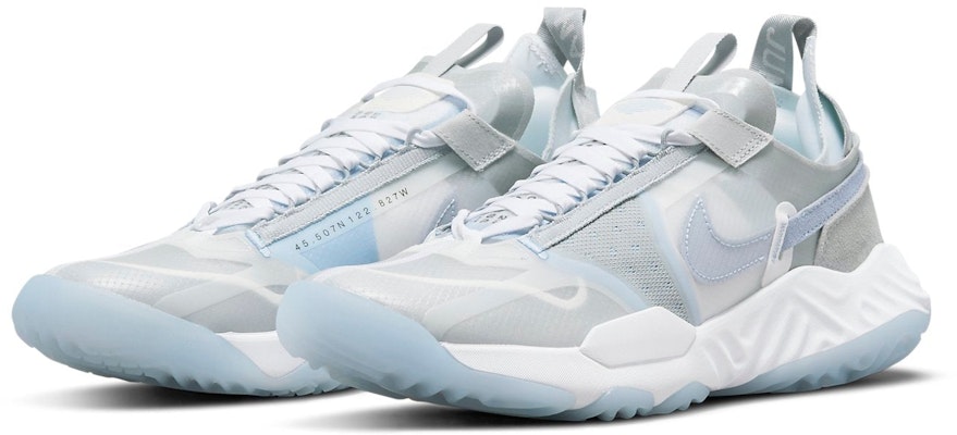 Air Jordan Delta Breathe 'Abu Wolf Aluminium Putih' DN4236-041 Lookbook Air Jordan Delta Breathe 'Abu Wolf Aluminium Putih' DN4236-041