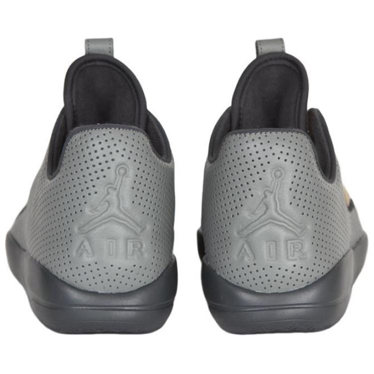 Shop エア ジョーダン エクリプス レザー "ベルリン" 807706-034