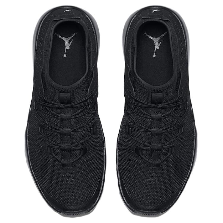 Lookbook Air Jordan Express ''Dreifach Schwarz'' 897988-011