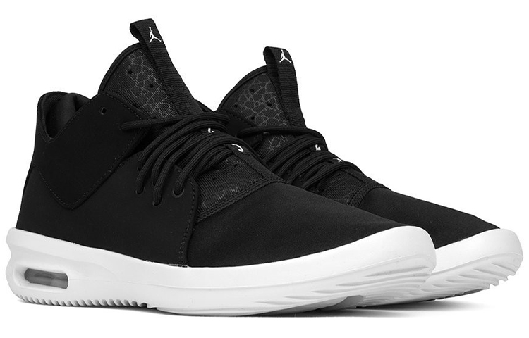 Lookbook Air Jordan First Class 'Hitam' Terbaru AJ7312-010