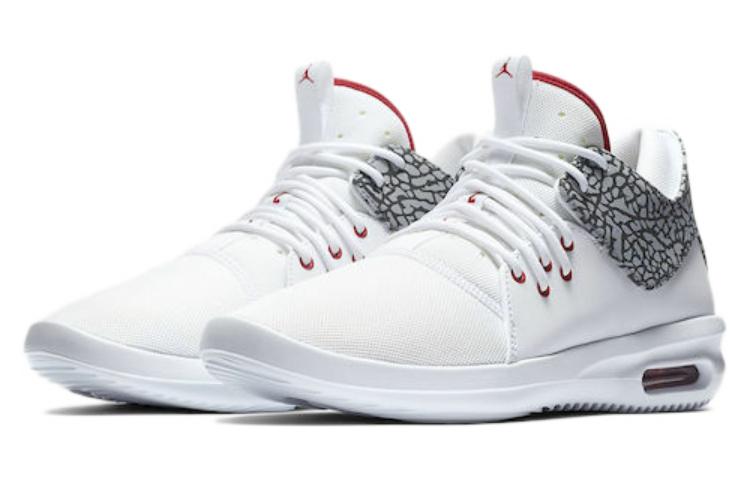 Lookbook Air Jordan First Class "水泥灰" AJ7312-116