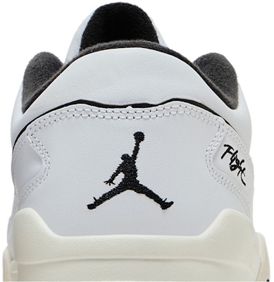 Air Jordan 飞行球场 白色 深帆 黑色 HF3255-100 Sizing Air Jordan 飞行球场 白色 深帆 黑色 HF3255-100