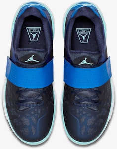 Air Jordan Flight Flex Trainer 2 防滑耐磨減震 低筒訓練鞋 藍白 Lookbook Air Jordan Flight Flex Trainer 2 防滑耐磨減震 低筒訓練鞋 藍白