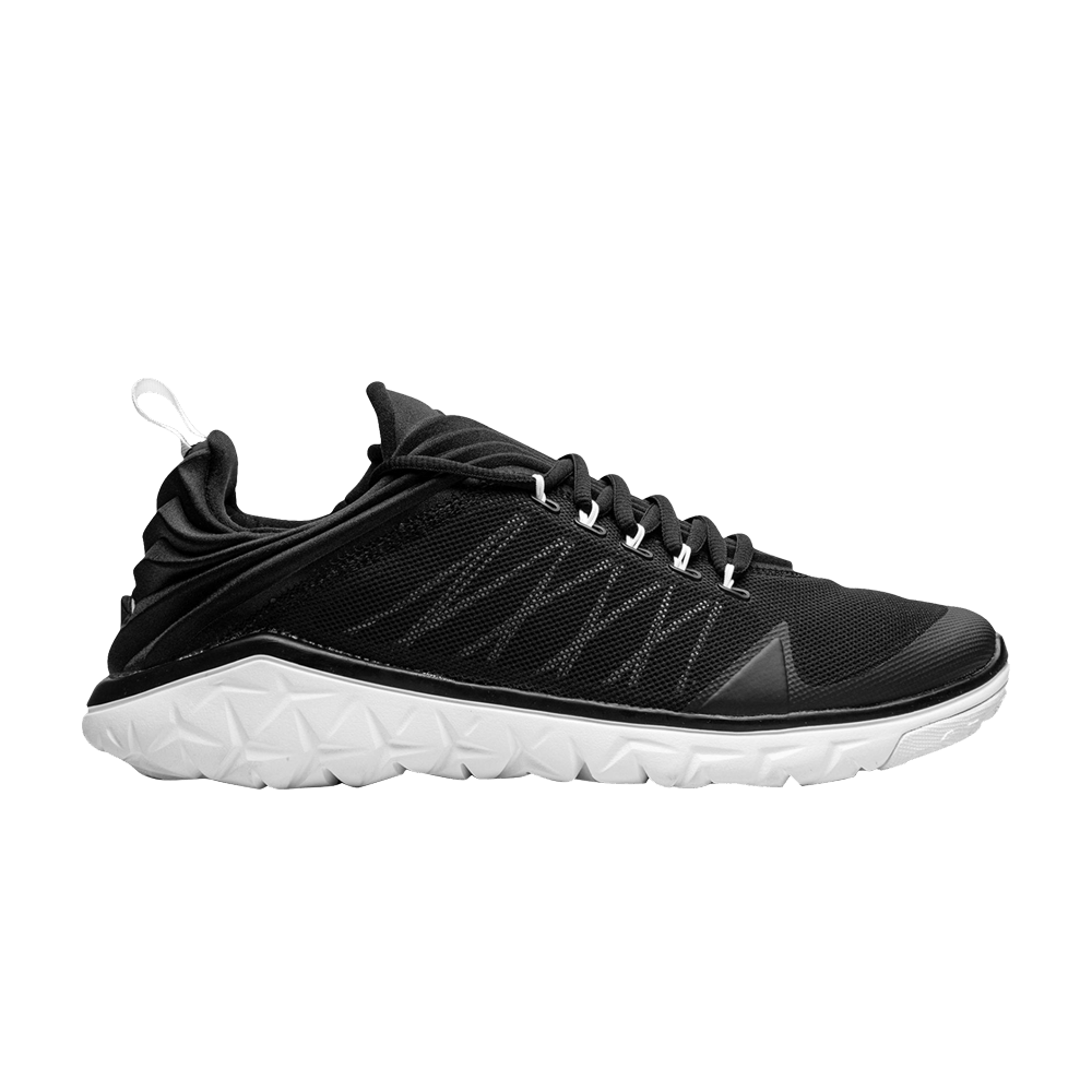 Air Jordan Flight Flex Trainer 'Black White' 654268-010