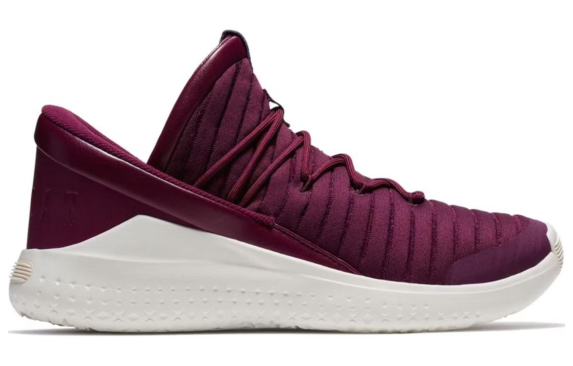 Order Air Jordan Flight Luxe ''Bordeaux'' Scarpe fitness Retro 919715-637