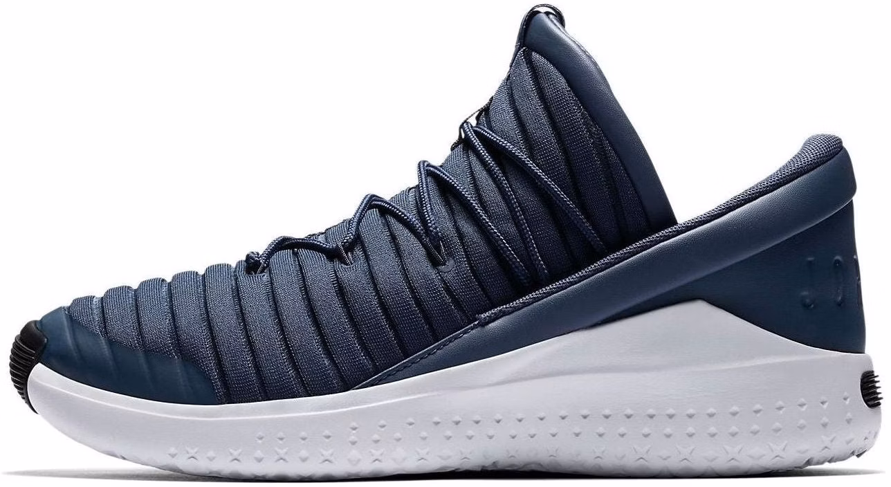 air-jordan-flight-luxe-thunder-blue