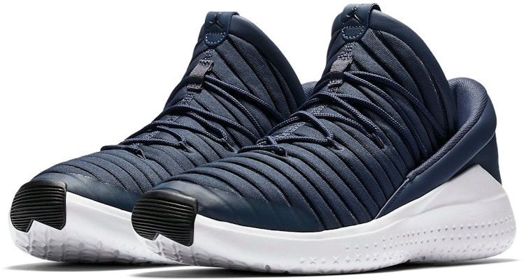 Air Jordan Flight Luxe 'Biru Kilat' 919715-405 Lookbook Air Jordan Flight Luxe 'Biru Kilat' 919715-405