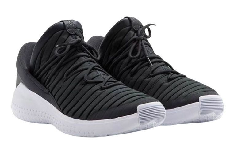 Shop 에어 조던 플라이트 럭스 안트라사이트/블랙/화이트 919715-005