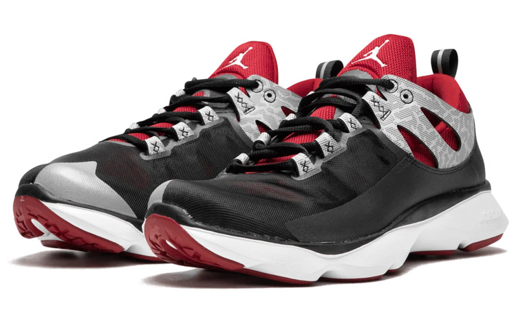 Lookbook Air Jordan Flight Runner ''Schwarz Grau Pink'' 631606-001