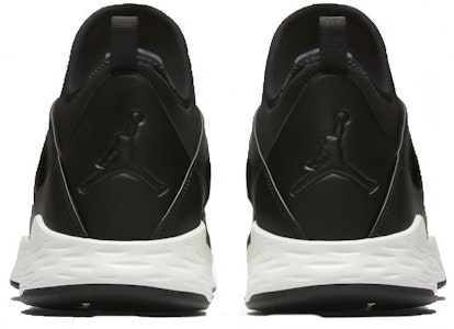 Air Jordan Formula 23 'Black Sail' 881465-005 (Tetap Sama) Shop Air Jordan Formula 23 'Black Sail' 881465-005 (Tetap Sama)