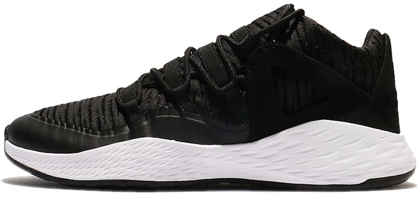 에어 조던 포뮬라 23 로우 '블랙 화이트' 919724-011 Buy 에어 조던 포뮬라 23 로우 '블랙 화이트' 919724-011