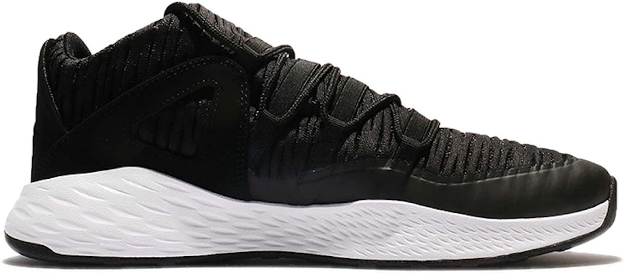 에어 조던 포뮬라 23 로우 '블랙 화이트' 919724-011 Order 에어 조던 포뮬라 23 로우 '블랙 화이트' 919724-011