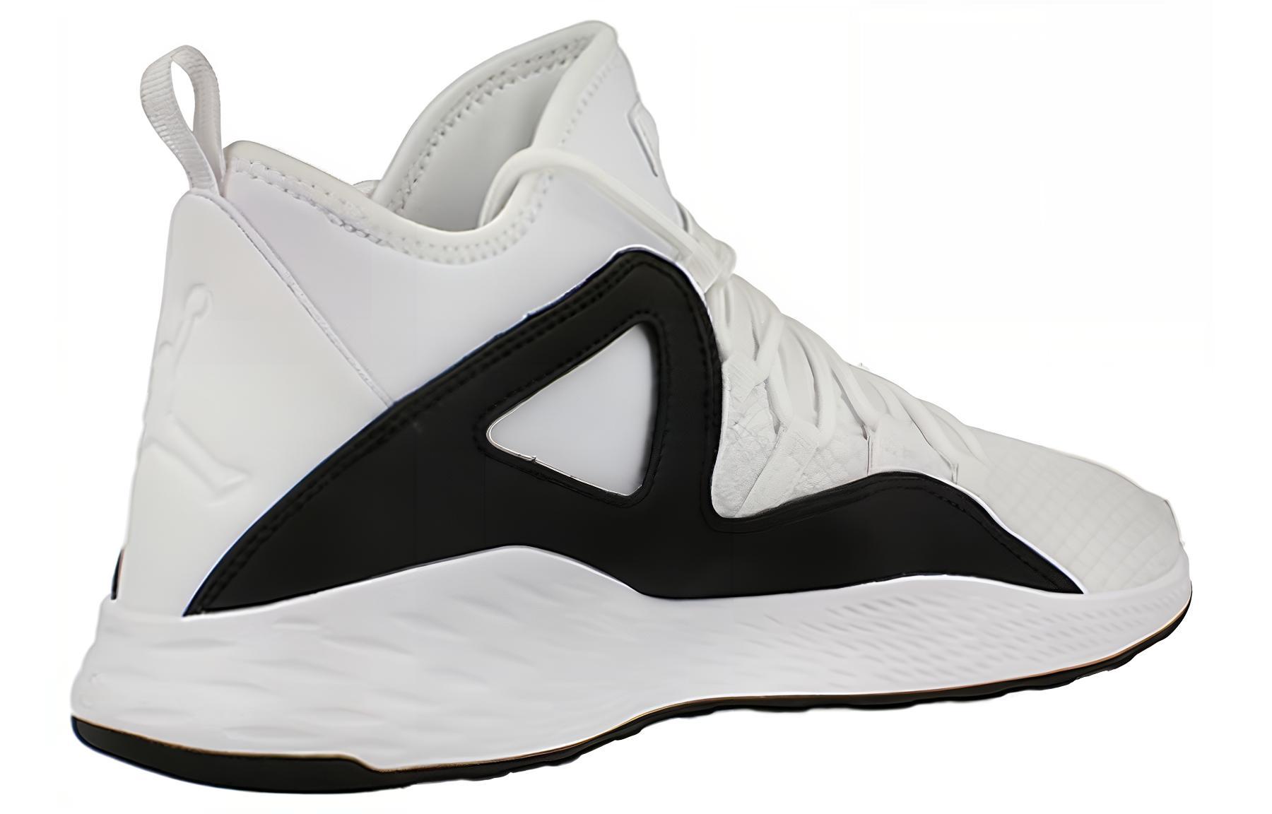 Lookbook Air Jordan Formula 23 Putih Hitam 881465-100