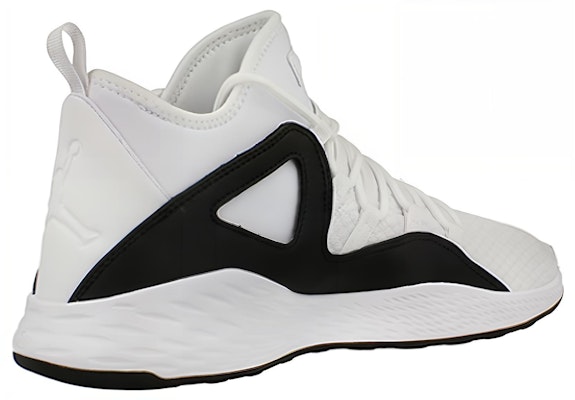 에어 조던 포뮬라 23 화이트 블랙 881465-100 Lookbook 에어 조던 포뮬라 23 화이트 블랙 881465-100