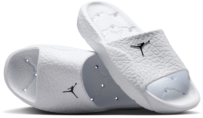 air-jordan-franchise-shower-slide-white-black-hq-2163-100