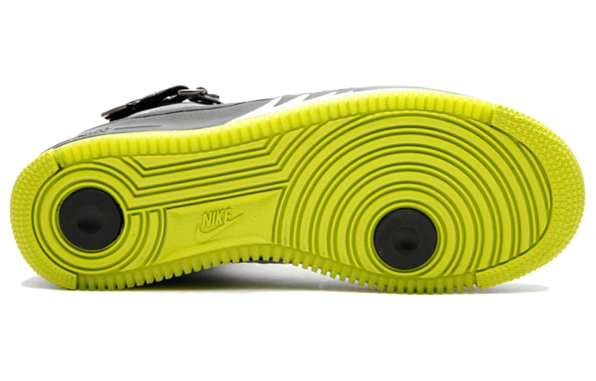 Shop Air Jordan 絕融 5 '灰色' 318608-011