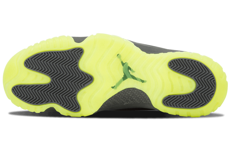 Shop Air Jordan Future Kelabu Gelap/Kelabu Gelap ‘Volt 656503-025