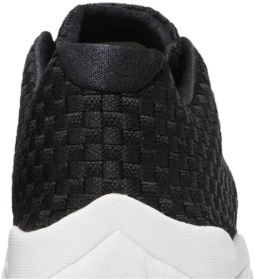 Air Jordan Future Low 'Hitam Putih' 2018 718948-002 Sizing Air Jordan Future Low 'Hitam Putih' 2018 718948-002
