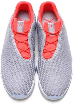 Air Jordan Future Low 'Gris Lobo Infrared' 718948-023 Lookbook Air Jordan Future Low 'Gris Lobo Infrared' 718948-023