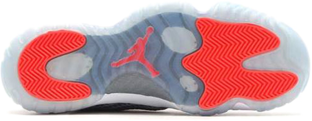 Air Jordan Future Low 'Gris Lobo Infrared' 718948-023 Shop Air Jordan Future Low 'Gris Lobo Infrared' 718948-023