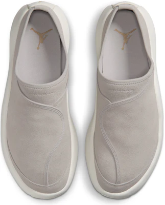 Air Jordan Future Mule ''Light Iron Ore'' Lelaki & Wanita HV5073-003 Lookbook Air Jordan Future Mule ''Light Iron Ore'' Lelaki & Wanita HV5073-003