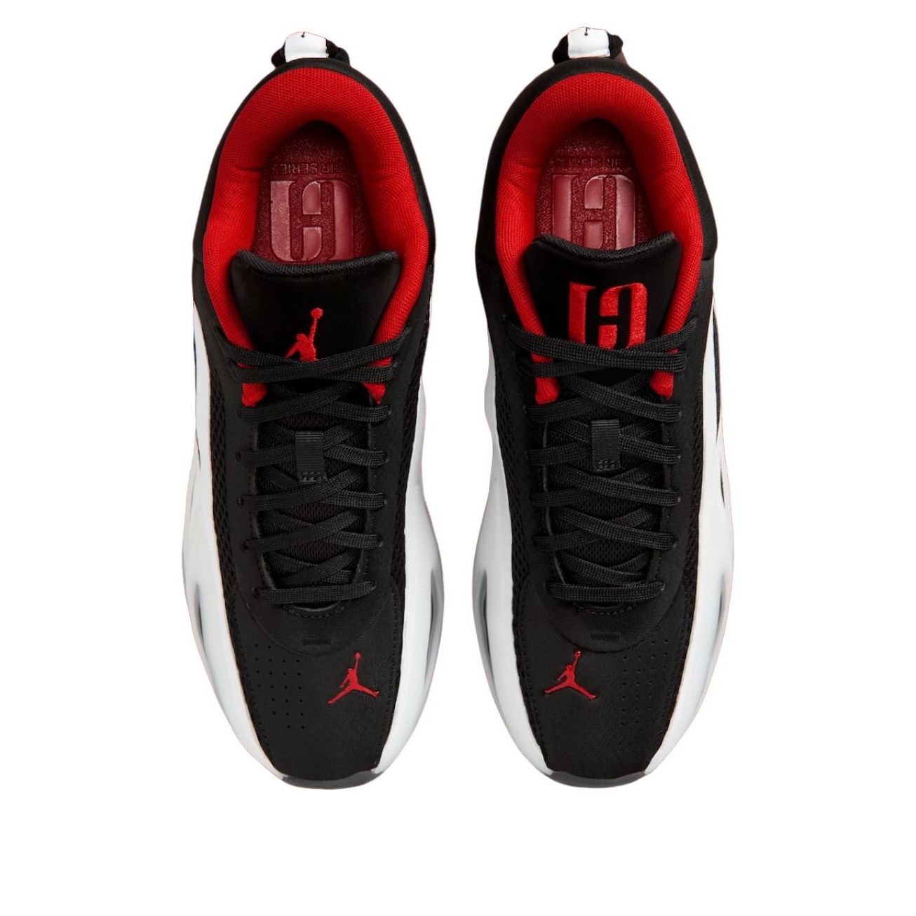 Lookbook Air Jordan Heir 系列 2 ''黑白大學紅'' IM4646-001