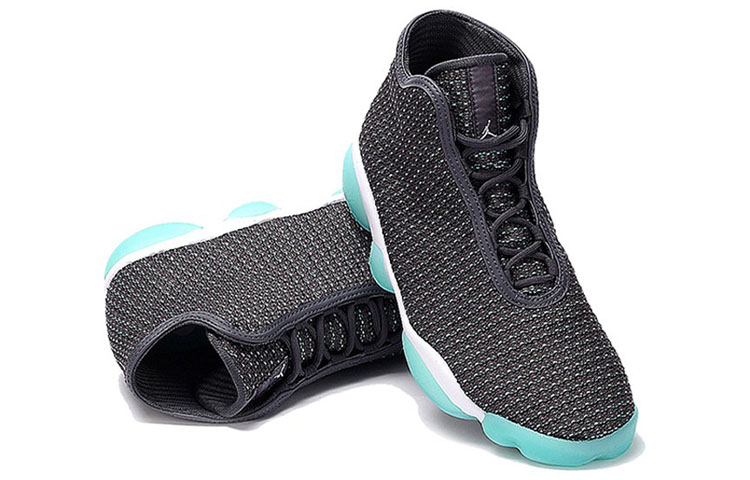 Lookbook Air Jordan Horizon「深灰超能綠」823581-004