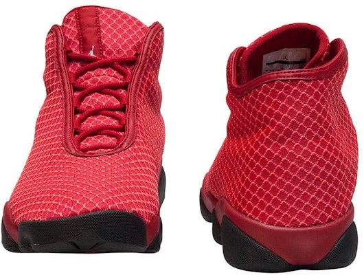 Air Jordan Horizon 'Gym Merah' 823581-600 Lookbook Air Jordan Horizon 'Gym Merah' 823581-600
