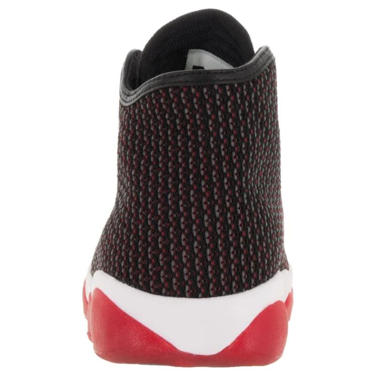 Lookbook Air Jordan Horizon 黑红配色 823581-001