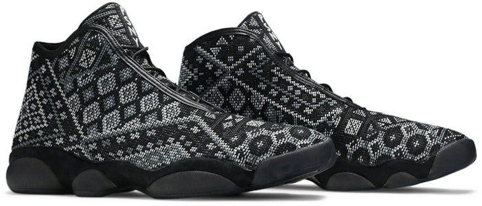 Air Jordan Horizon PSNY Sepatu Sneakers 827432-002 Cheap Air Jordan Horizon PSNY Sepatu Sneakers 827432-002