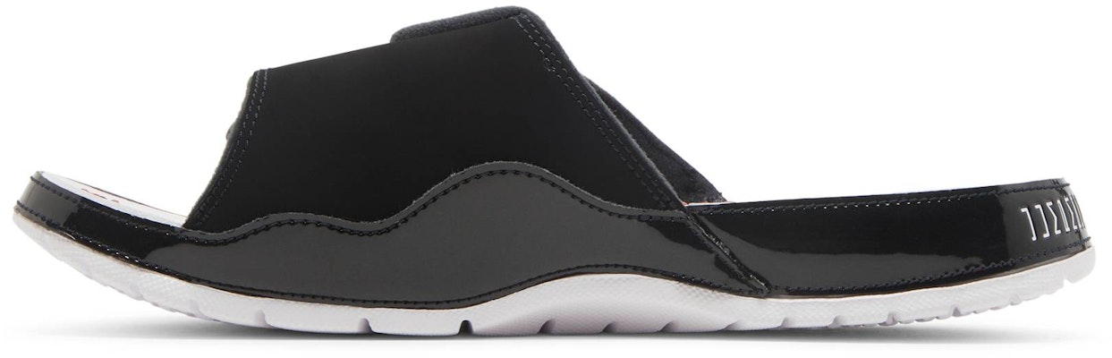 Air Jordan Hydro 11 '黑红白' 运动拖鞋 AA1336-006 Lookbook Air Jordan Hydro 11 '黑红白' 运动拖鞋 AA1336-006