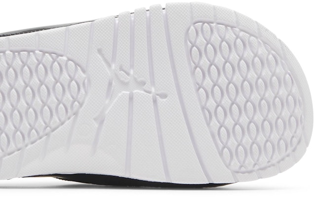 Air Jordan Hydro 11 '黑红白' 运动拖鞋 AA1336-006 Purchase Air Jordan Hydro 11 '黑红白' 运动拖鞋 AA1336-006