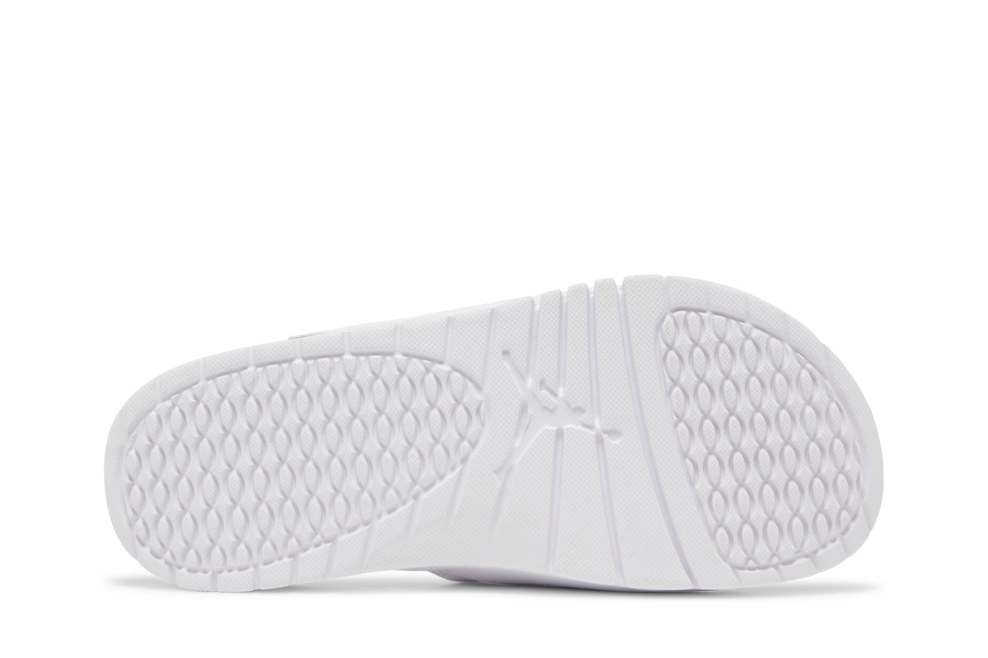 Shop 에어 조던 하이드로 11 레트로 '화이트 바시티 레드' AA1336-166