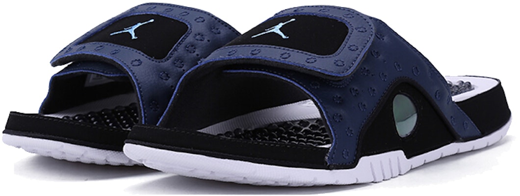 Air Jordan Hydro 13 复刻拖鞋 '午夜海军蓝' 684915-400 Lookbook Air Jordan Hydro 13 复刻拖鞋 '午夜海军蓝' 684915-400