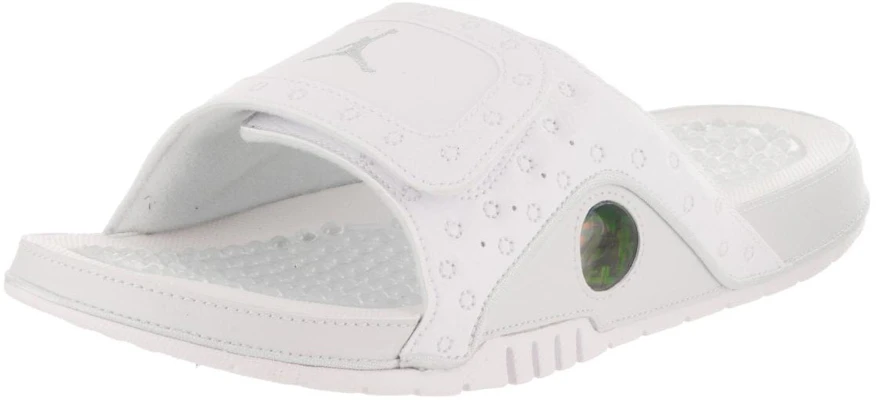 Sandal Air Jordan Hydro 13 'Putih Silver Metalik' 684915-100 Lookbook Sandal Air Jordan Hydro 13 'Putih Silver Metalik' 684915-100