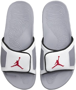 Air Jordan Hydro 3 复刻拖鞋 '白水泥' 854556-101 Shop Air Jordan Hydro 3 复刻拖鞋 '白水泥' 854556-101