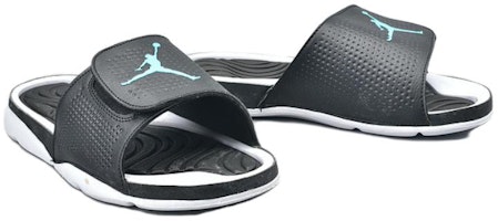 Air Jordan Hydro 5 'Hitam Hijau' 820257-013 Lookbook Air Jordan Hydro 5 'Hitam Hijau' 820257-013