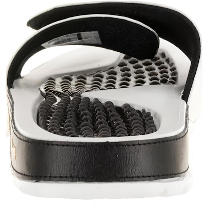 Sandal Air Jordan Hydro 5 Retro 'Putih Emas Metalik' 555501-153 Purchase Sandal Air Jordan Hydro 5 Retro 'Putih Emas Metalik' 555501-153